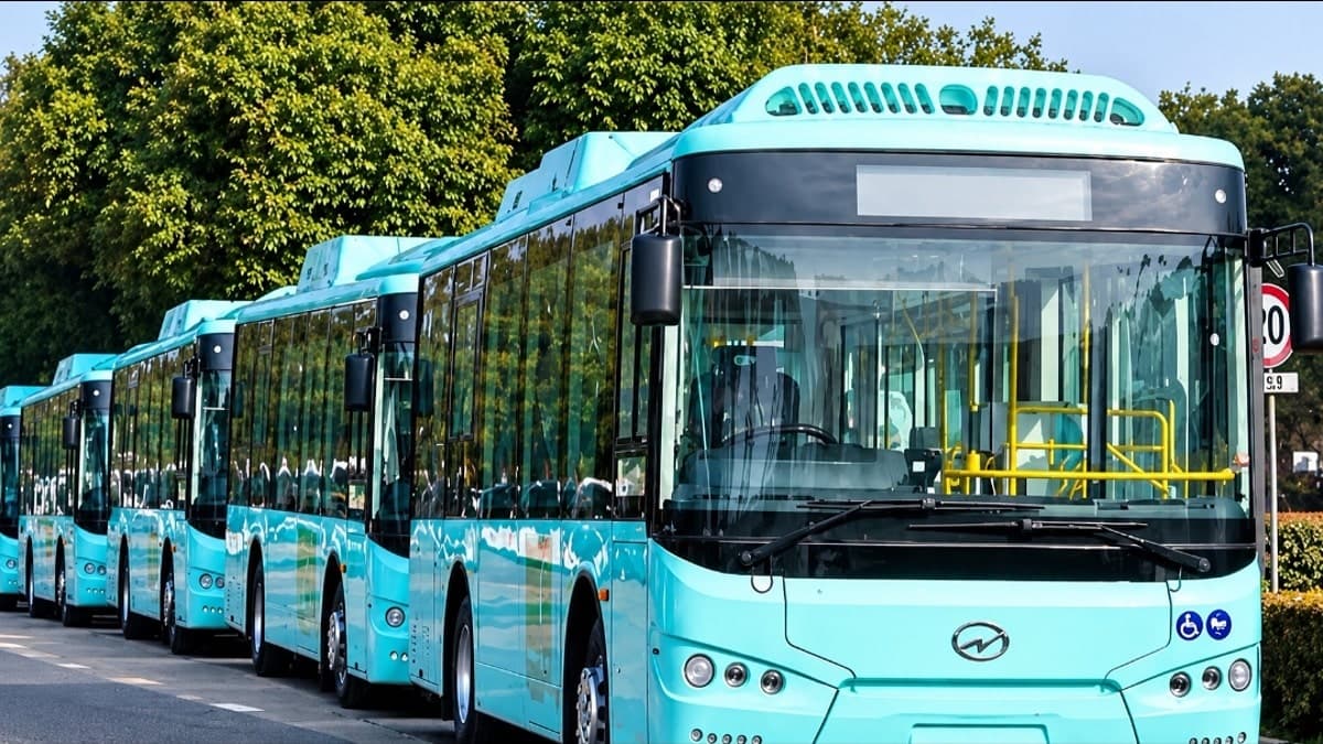 Islamabad Capital Mass Transit Wing announces feeder bus route changes