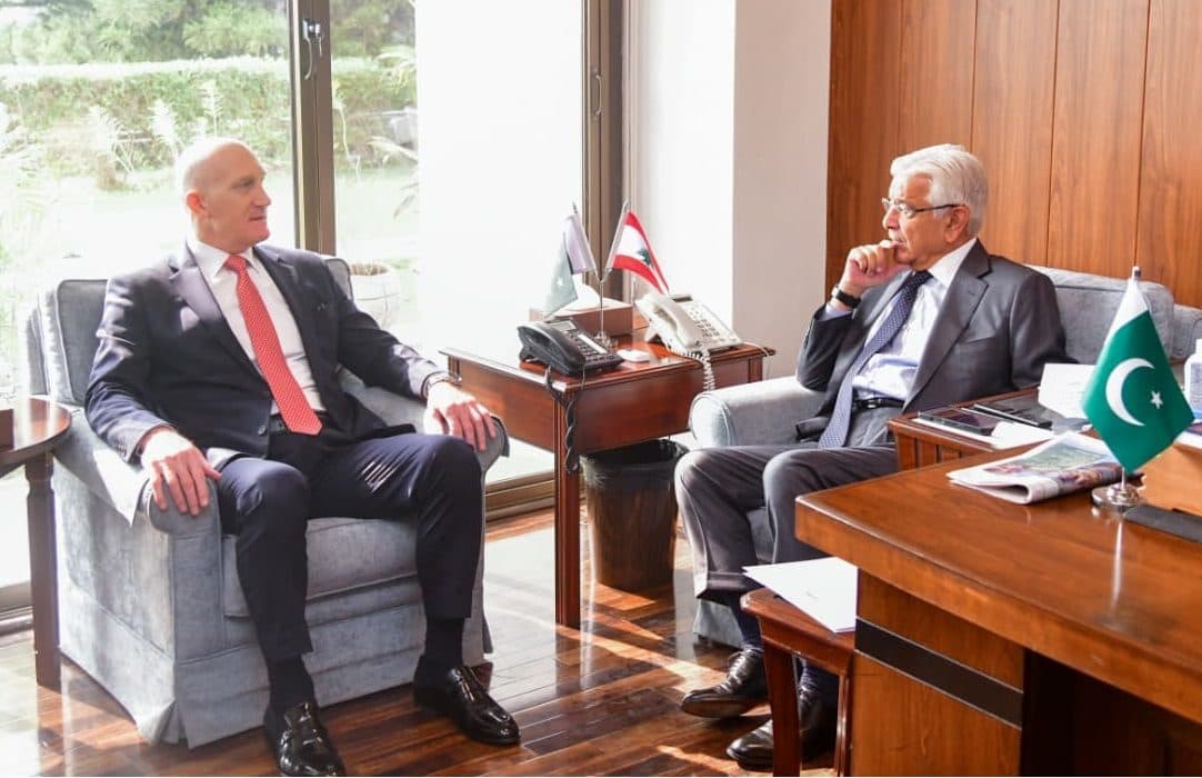 Ambassador of Lebanon calls on Defence Minister