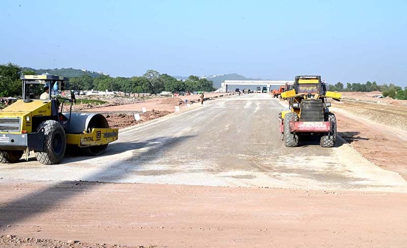 District admin launches major anti-encroachment drive along Ring Road