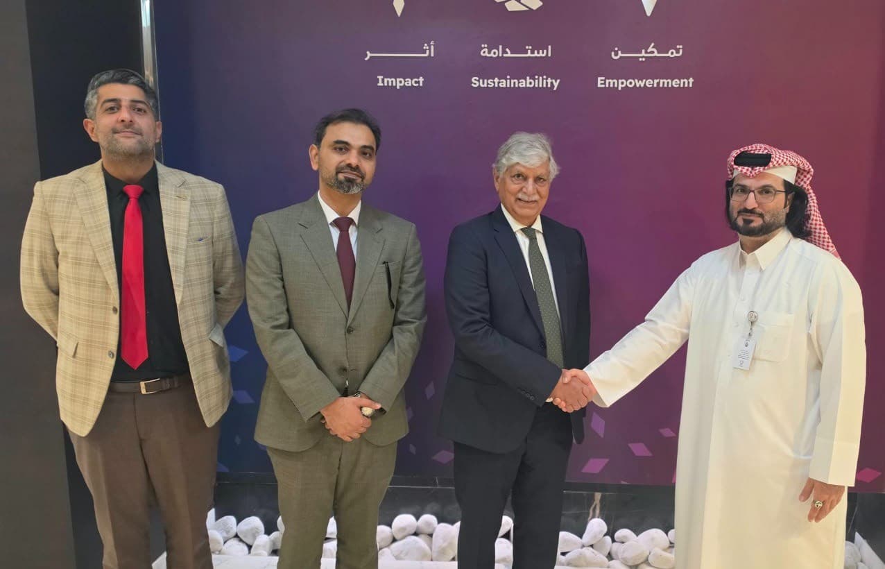 Al-Shifa Trust seeks Qatar Charity partnership for Somali eye care