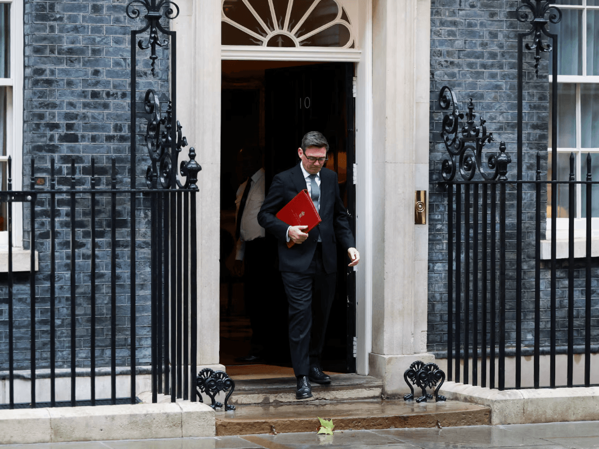 Andy Burnham becomes British Prime Minister following Labour Party leadership win