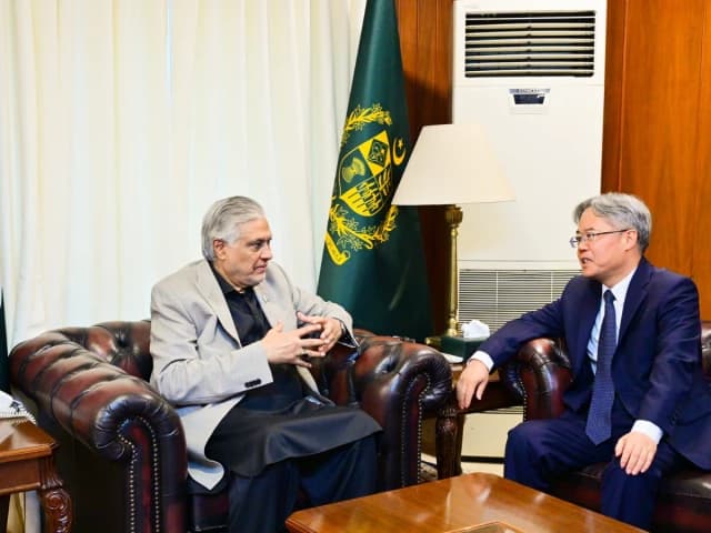 Ishaq Dar meets Chinese Ambassador to discuss CPEC and trade cooperation
