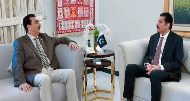 Khyber Pakhtunkhwa Governor Faisal Karim Kundi briefs Acting President on provincial issues