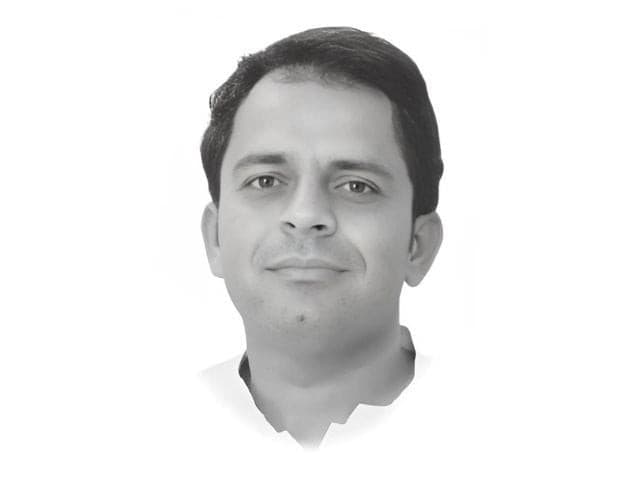 Pakistan society undergoes reverse renaissance as power replaces truth