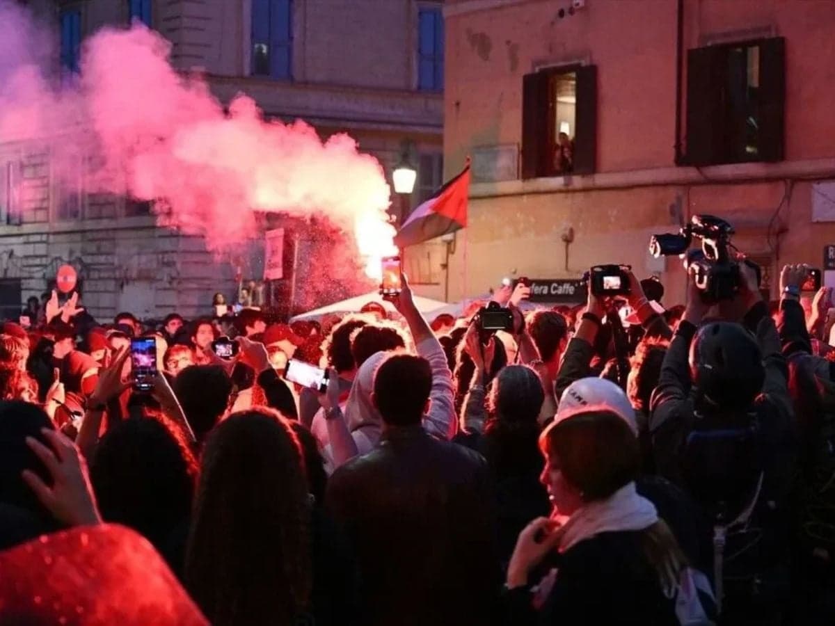 Security forces clash with demonstrators in Rome over cost of living