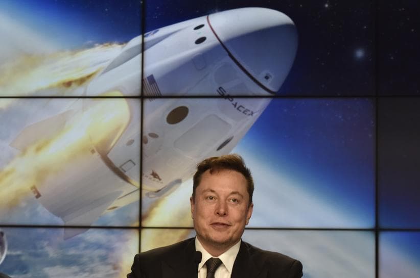 SpaceX enters 40 billion dollar deal with Apollo Global Management affiliate